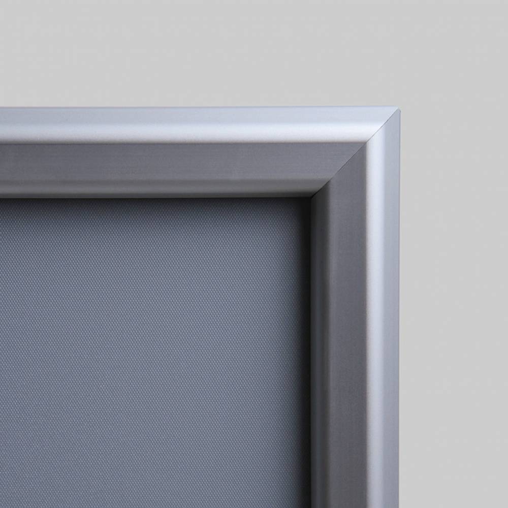 32 mm Snap Frame Mitred Corners 70 x 100 cm | Showdowndisplays.eu